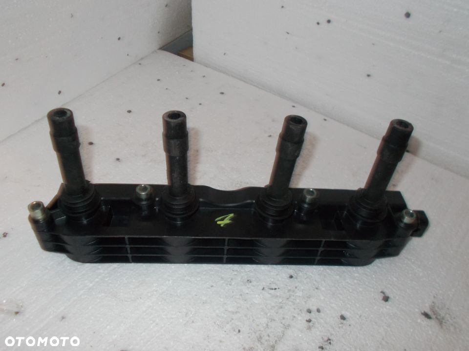 Cewka zapłonowa Opel 1.4 1.6 Delphi 10491670 - 1