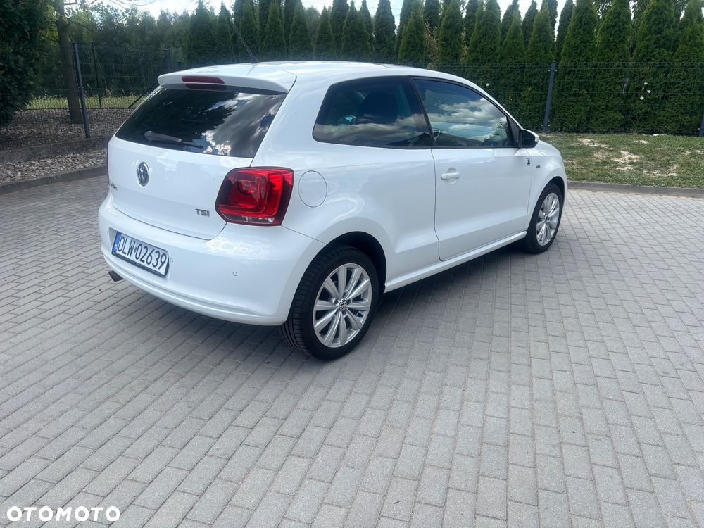 Volkswagen Polo 1.2 TSI MATCH - 3