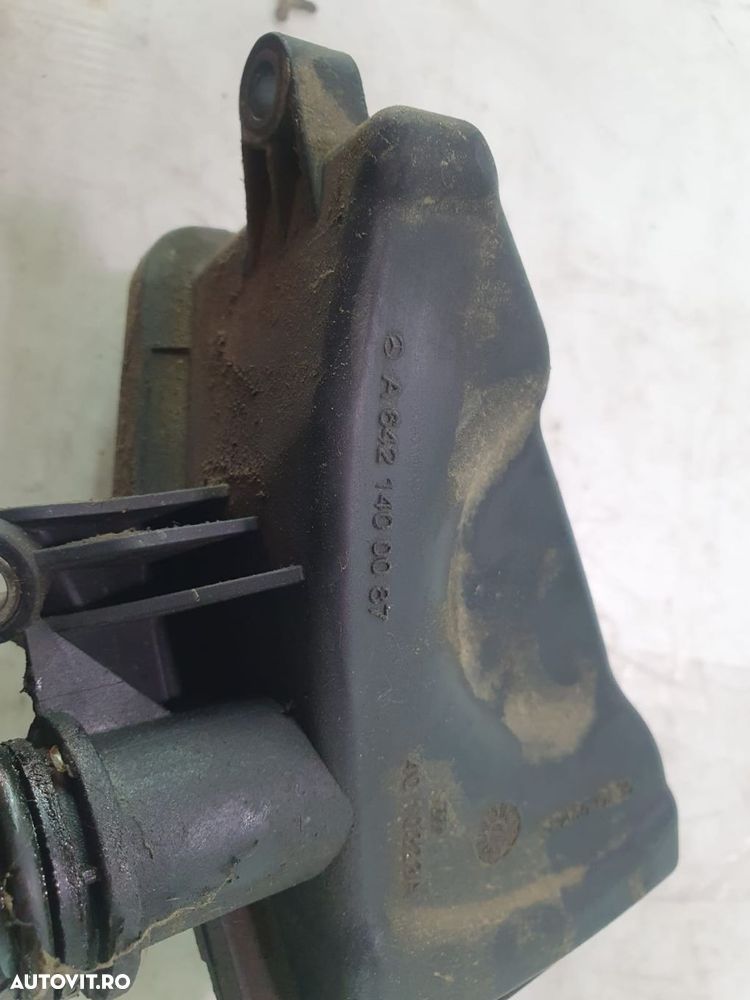 Rezonator aer 3.0 cdi om642 v6 a6421400087 Mercedes-Benz R-Class W251 - 2