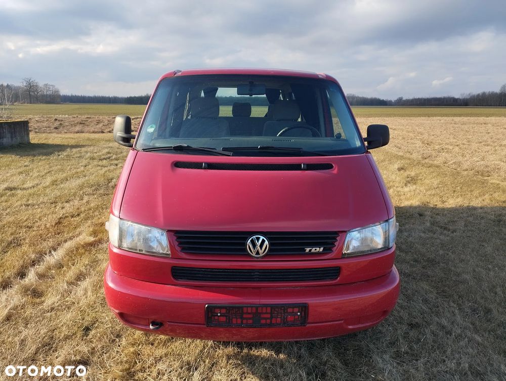 Volkswagen Multivan - 7