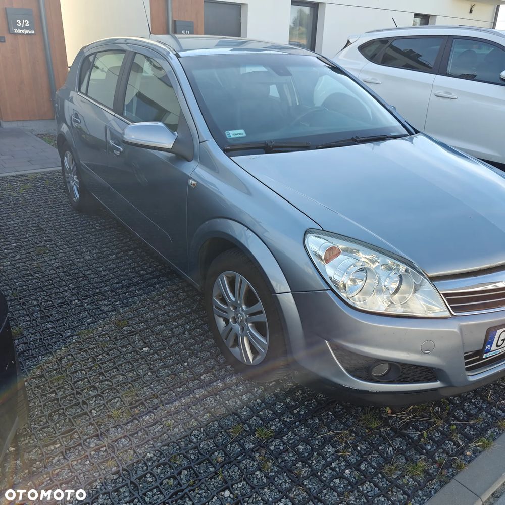 Opel Astra 1.8 Cosmo - 1
