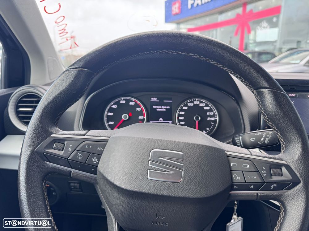 SEAT Arona 1.0 TSI - 9