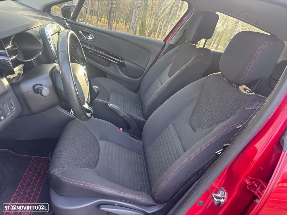 Renault Clio 0.9 TCE Dynamique S - 12