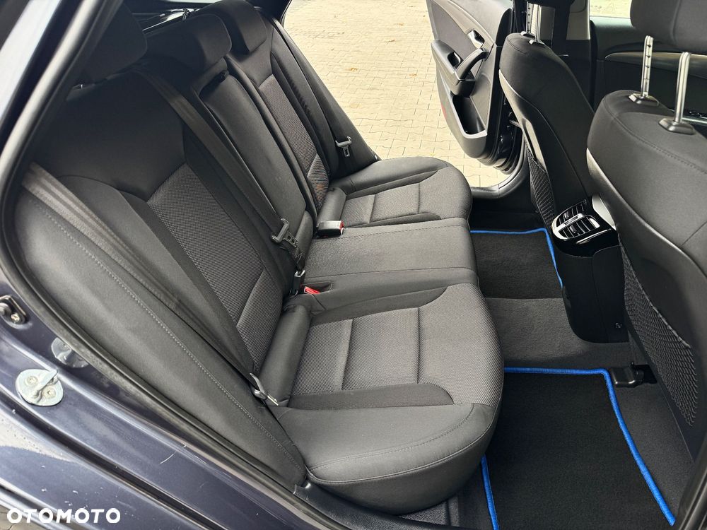 Hyundai i40 Kombi 1.6 Trend - 21