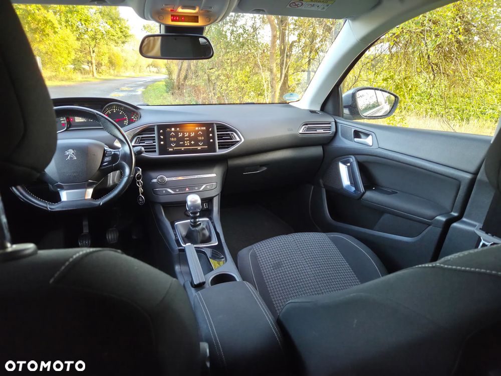 Peugeot 308 - 7