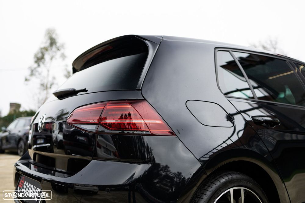 VW Golf 2.0 TDI GTD DSG - 24