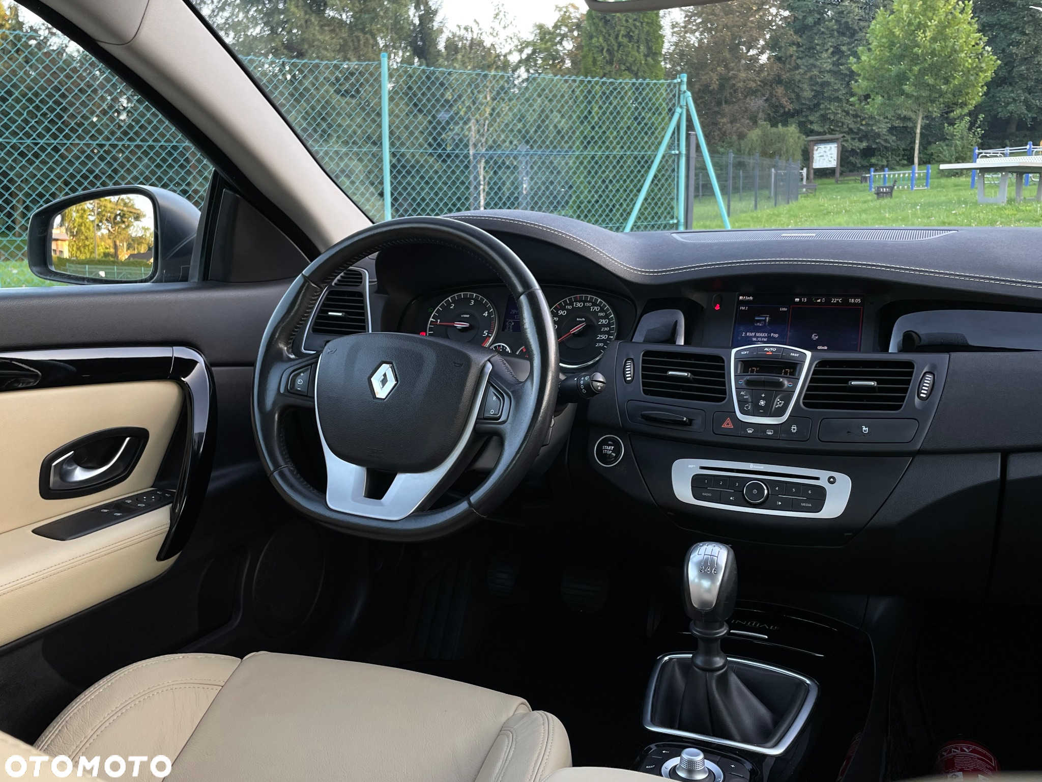 Renault Laguna Coupe dCi 150 FAP - 19