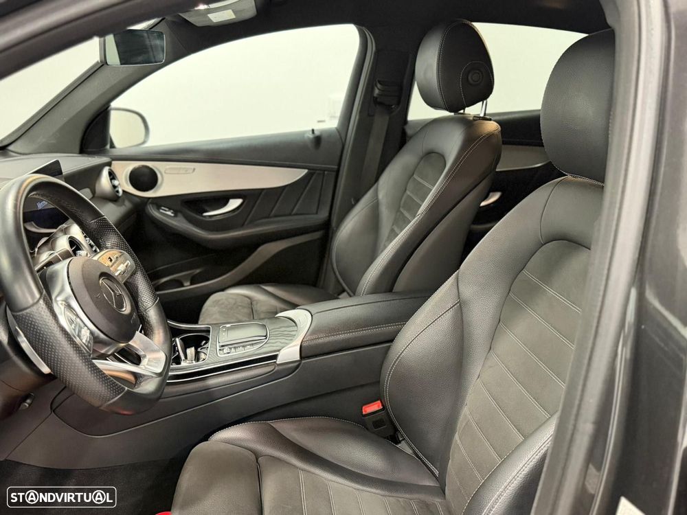 Mercedes-Benz GLC 300 de Coupé 4Matic - 4