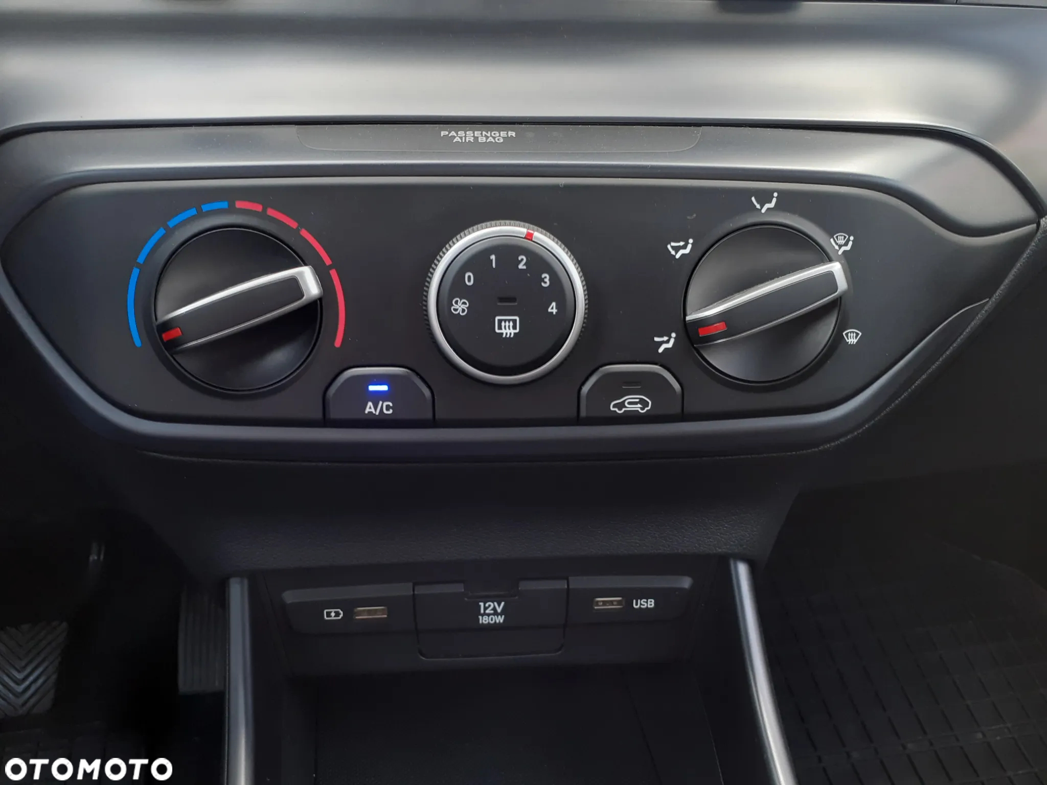 Hyundai i20 - 15