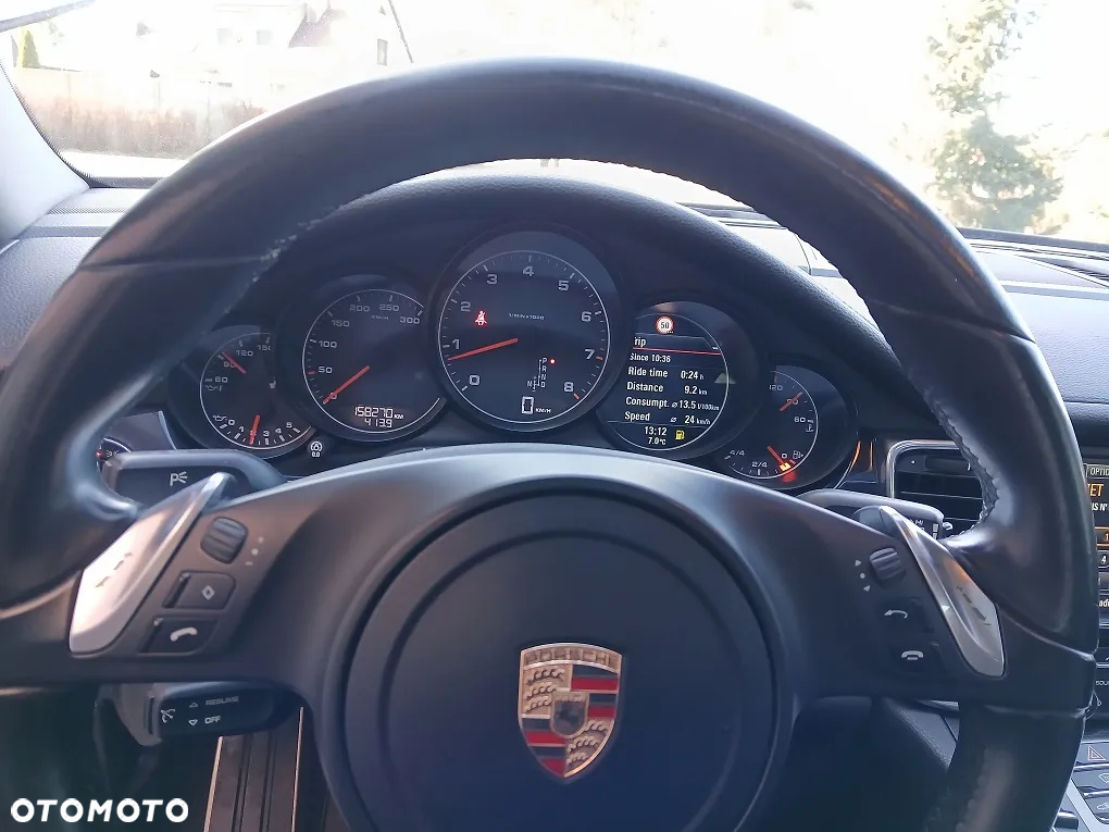 Porsche Panamera - 17
