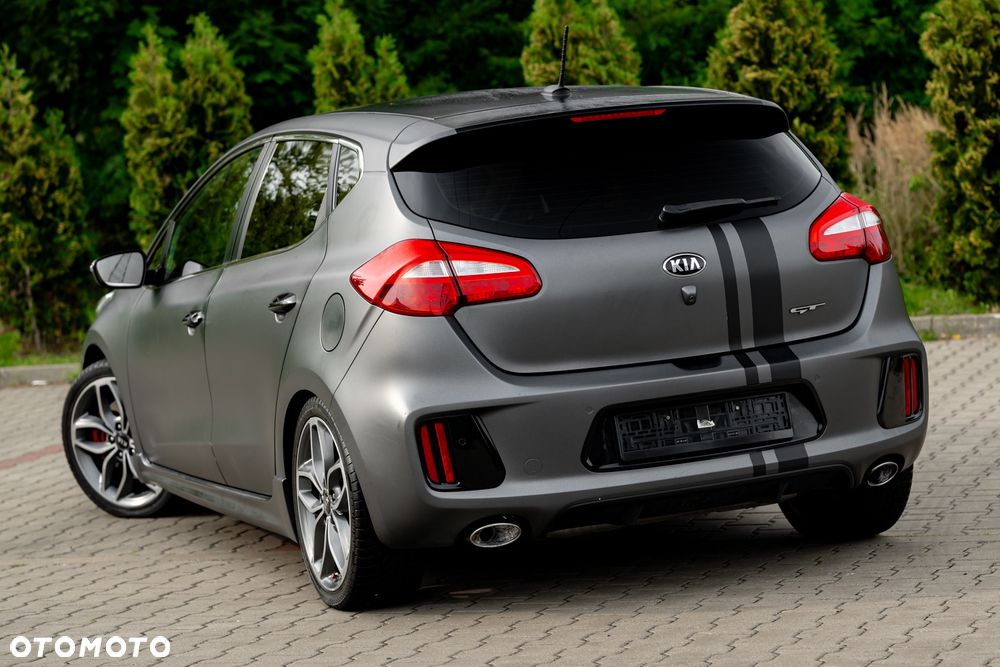 Kia Ceed 1.6 T-GDI GT - 14