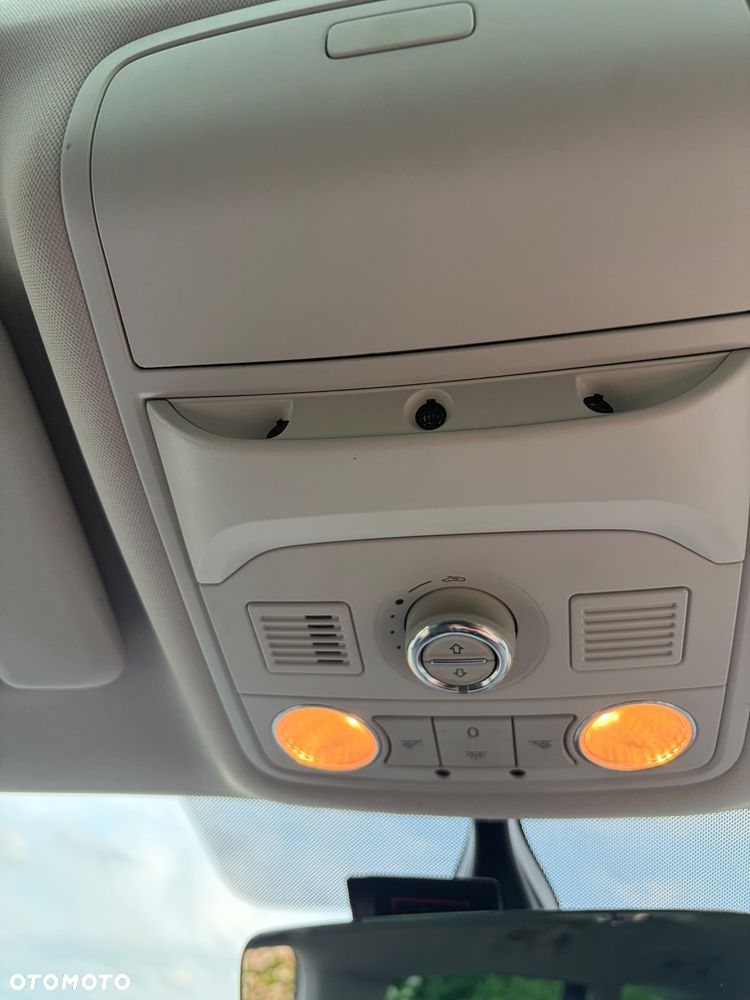 Seat Alhambra 2.0 TDI Style Advanced DSG - 28