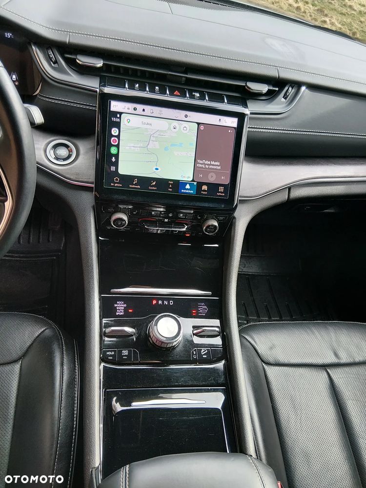 Jeep Grand Cherokee 5.7 V8 HEMI 4WD Automatik Overland - 12