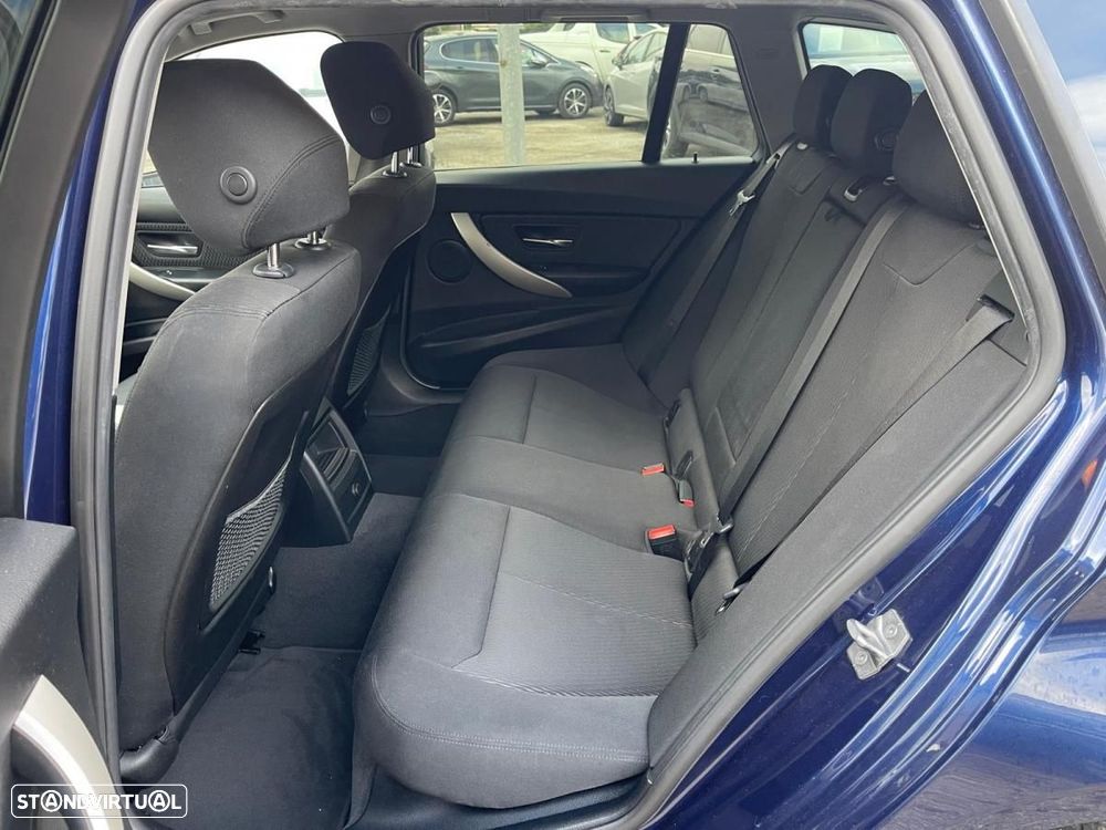 BMW 320 d xDrive Advantage Auto - 16