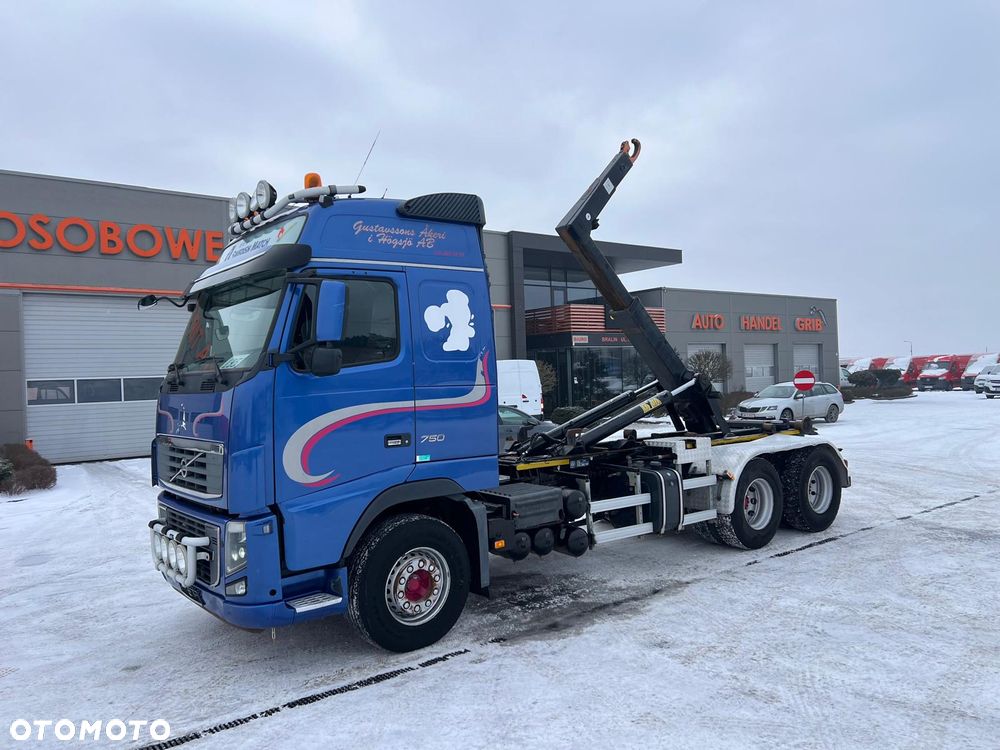 Volvo FH 16 750 EURO 5 GLOBETROTTER XL 6x4 HAKOWIEC - 1