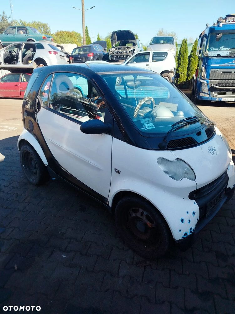 Smart na części. - 3