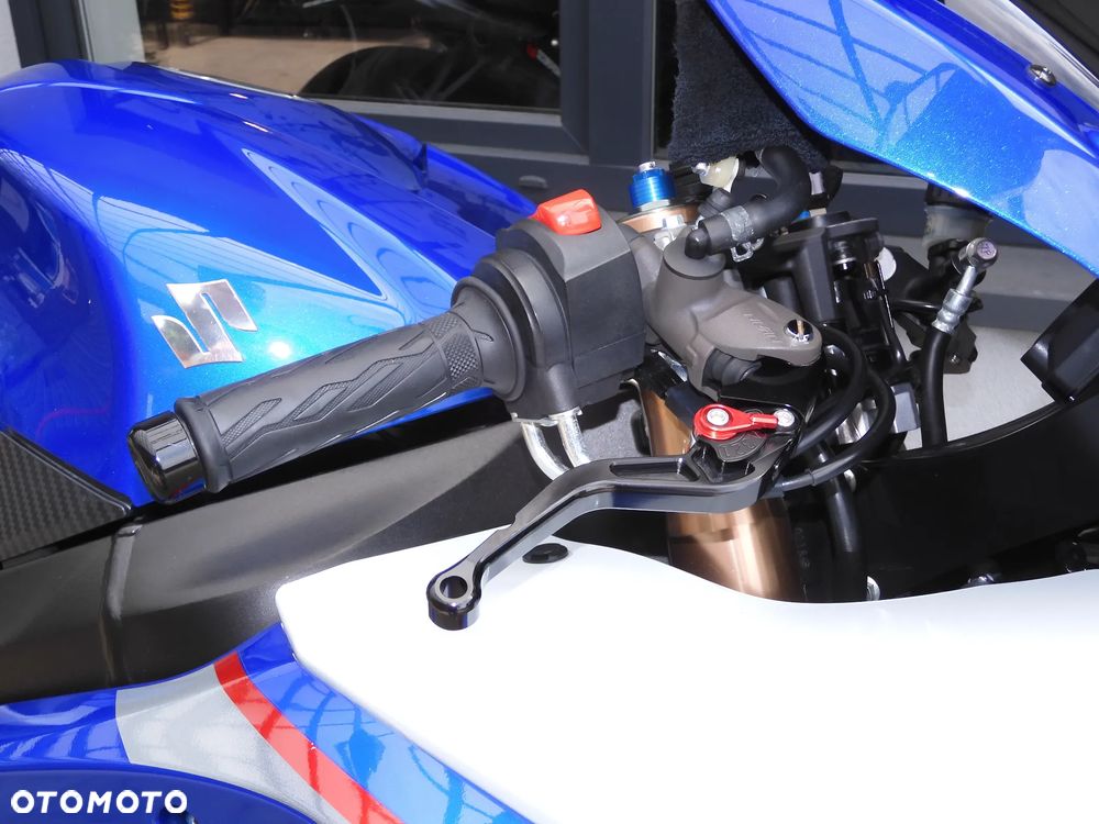 Suzuki GSX-R - 7