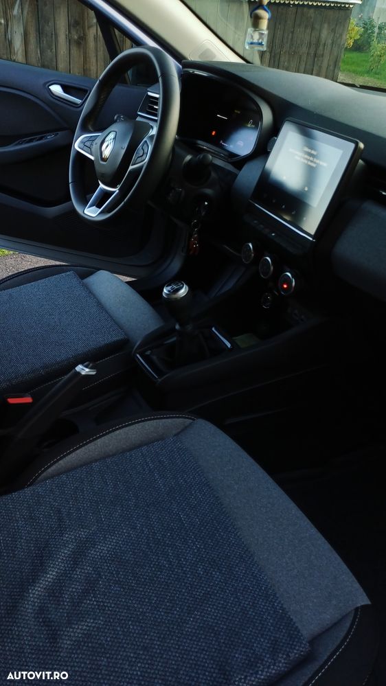 Renault Clio V TCe 90 Evolution - 4