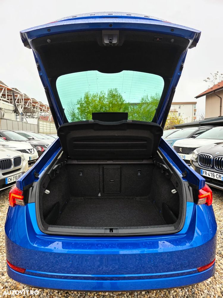 Skoda Octavia 2.0 TDI DSG Sportline - 21