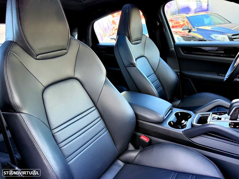 Porsche Cayenne E-Hybrid Tiptronic S - 28