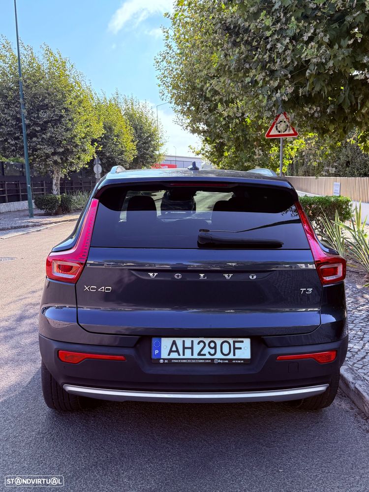 Volvo XC 40 - 15