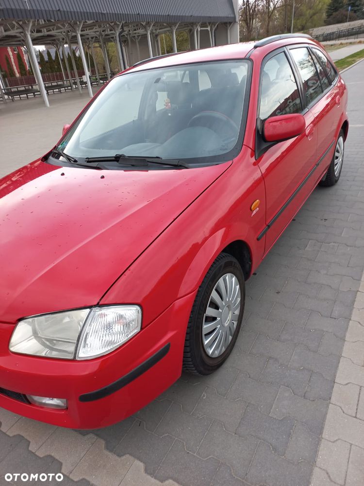 Mazda 323F - 1