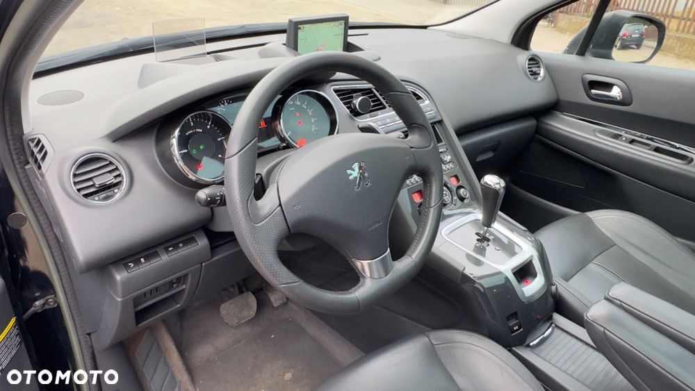 Peugeot 5008 e-HDI 115 ETG6 Stop&Start Allure - 16