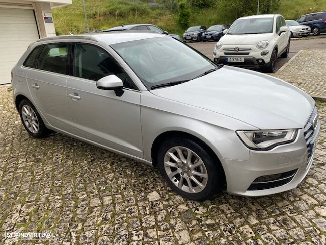 Audi A3 Sportback 1.6 TDI Ambiente - 3