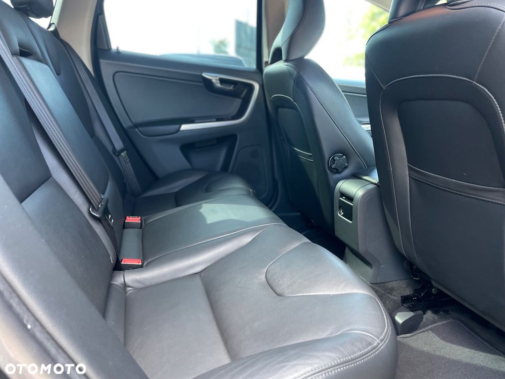 Volvo XC 60 D4 Drive-E Summum - 14