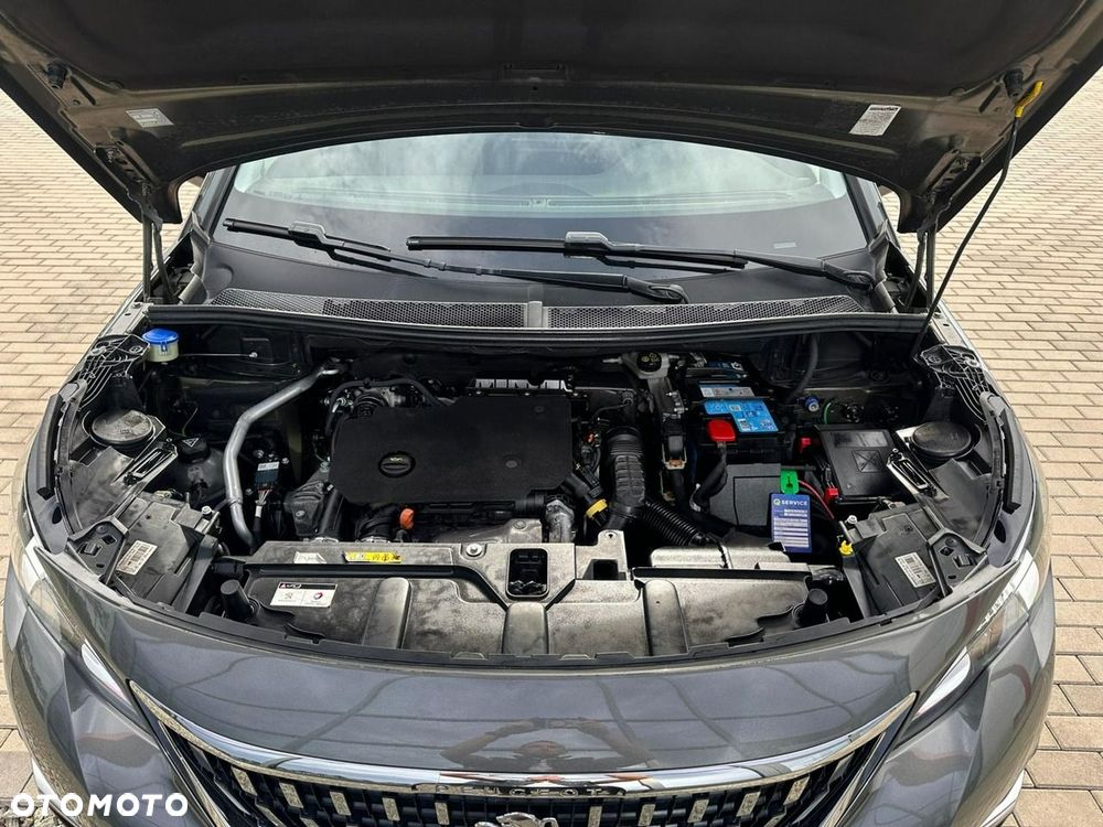 Peugeot 5008 1.5 BlueHDi Active S&S EAT8 - 38
