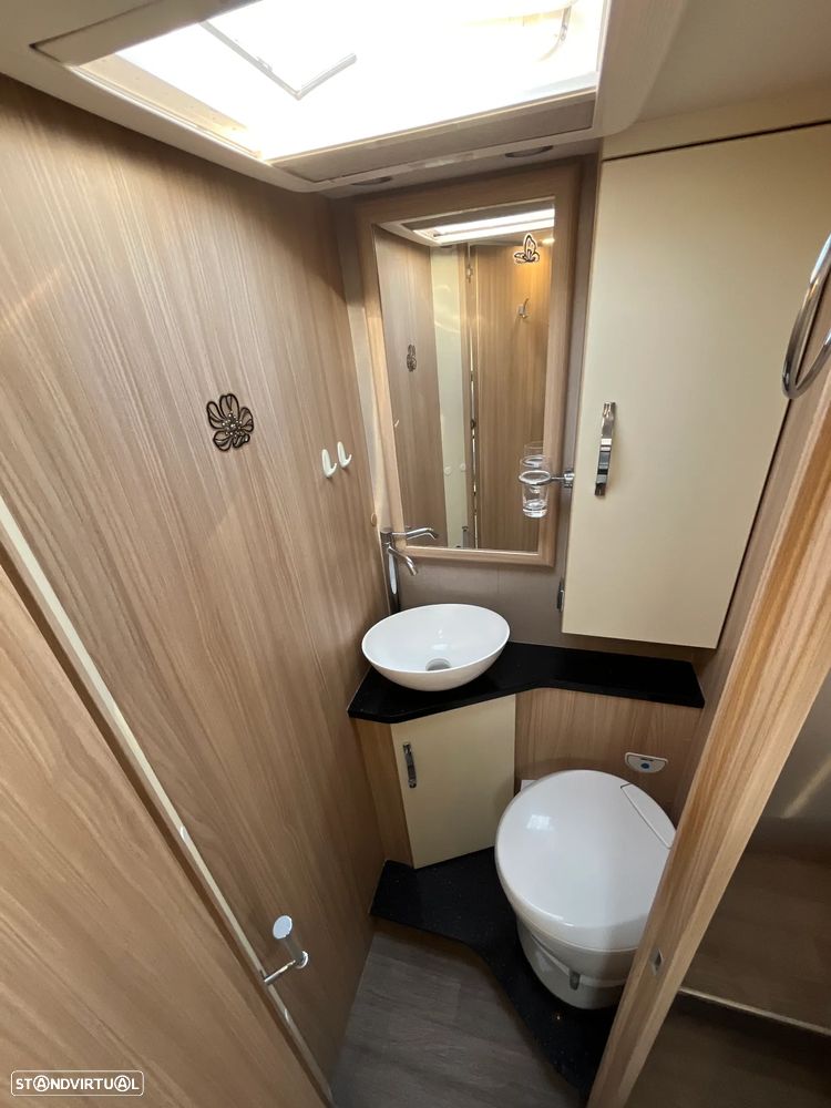 Florium Mayflower Black Pearl 70 - 28