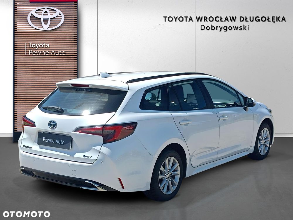 Toyota Corolla 2.0 Hybrid Comfort - 6