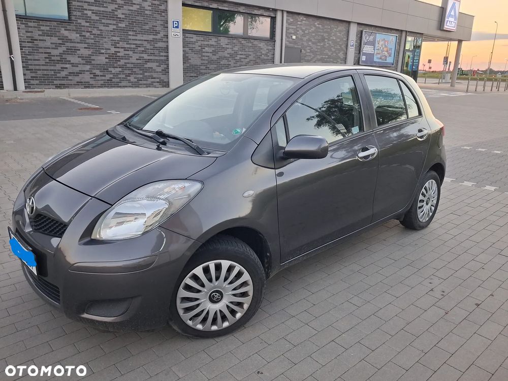 Toyota Yaris - 3