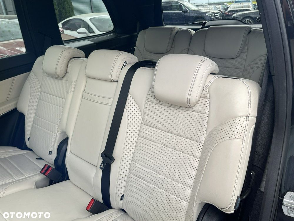 Mercedes-Benz GLS AMG 63 4-Matic - 13
