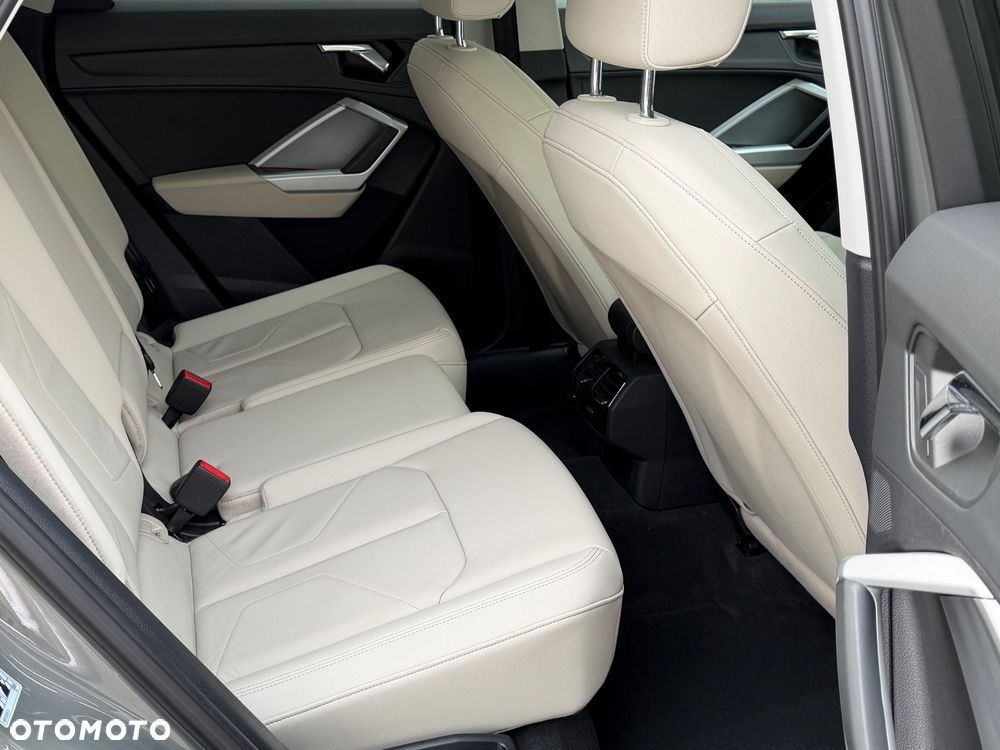 Audi Q3 Sportback 35 TDI S tronic - 13