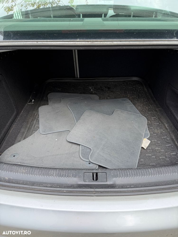 Audi A4 Limuzina 2.0 TDI B8 Multitronic - 12