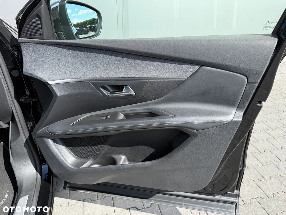 Peugeot 3008 1.5 BlueHDi Crossway S&S EAT8 - 39