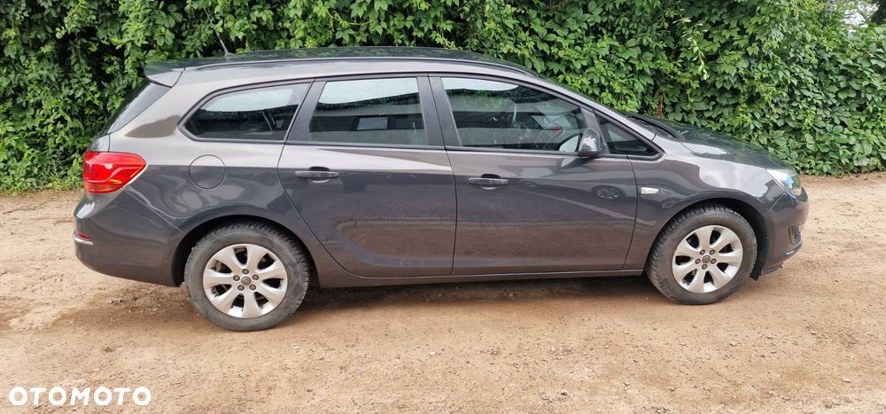 Opel Astra 1.6 Enjoy EU6 - 4
