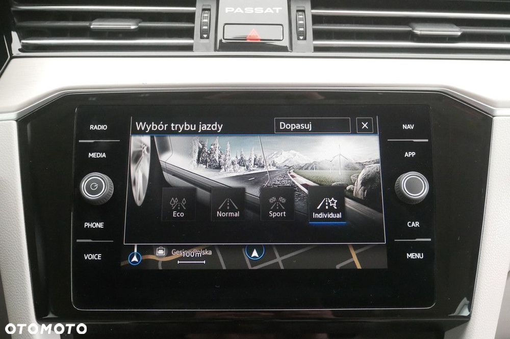 Volkswagen Passat Variant - 25