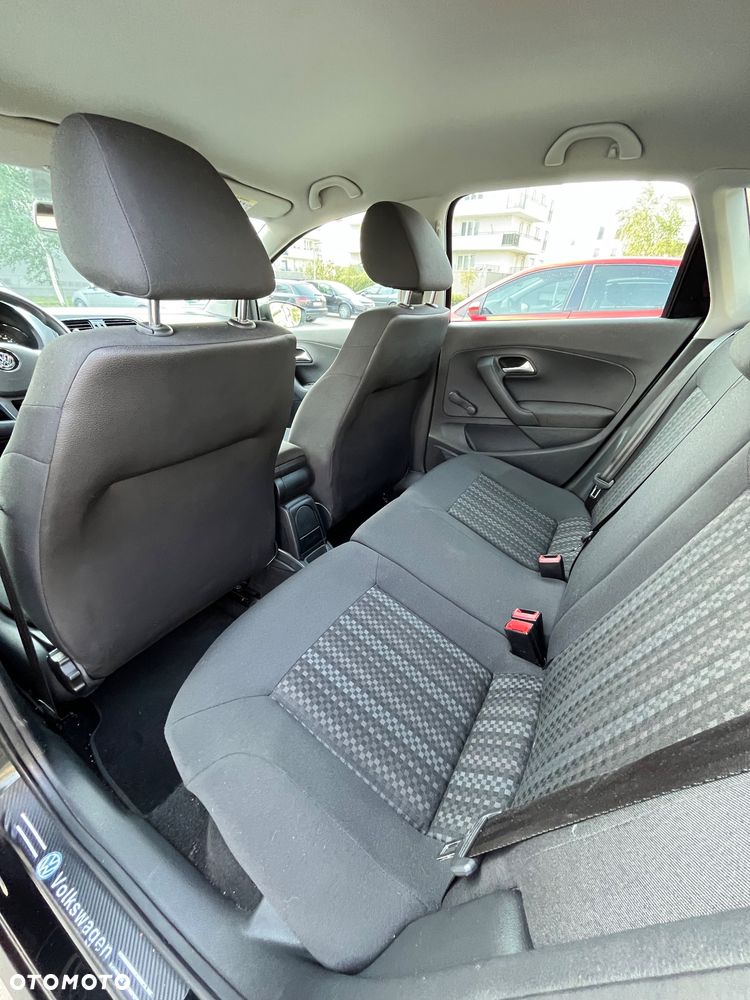 Volkswagen Polo 1.0 Trendline Perfectline - 28