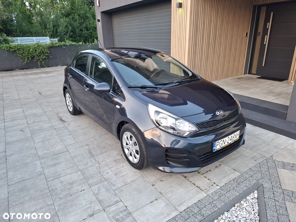Kia Rio - 1