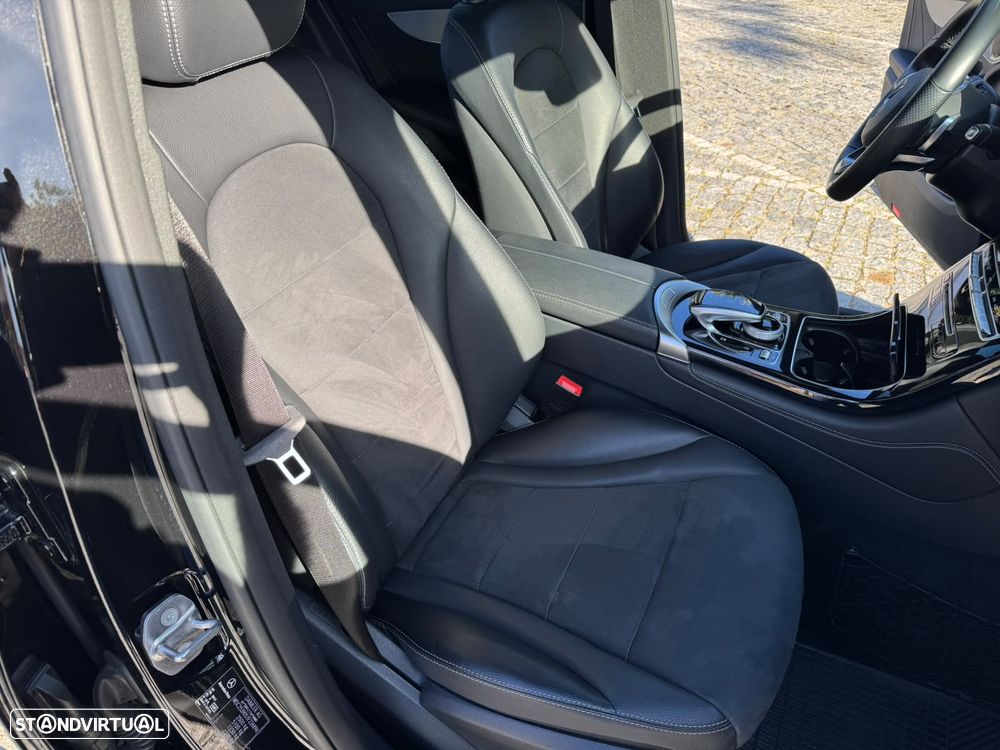 Mercedes-Benz GLC 220 d 4Matic 9G-TRONIC AMG Line - 22