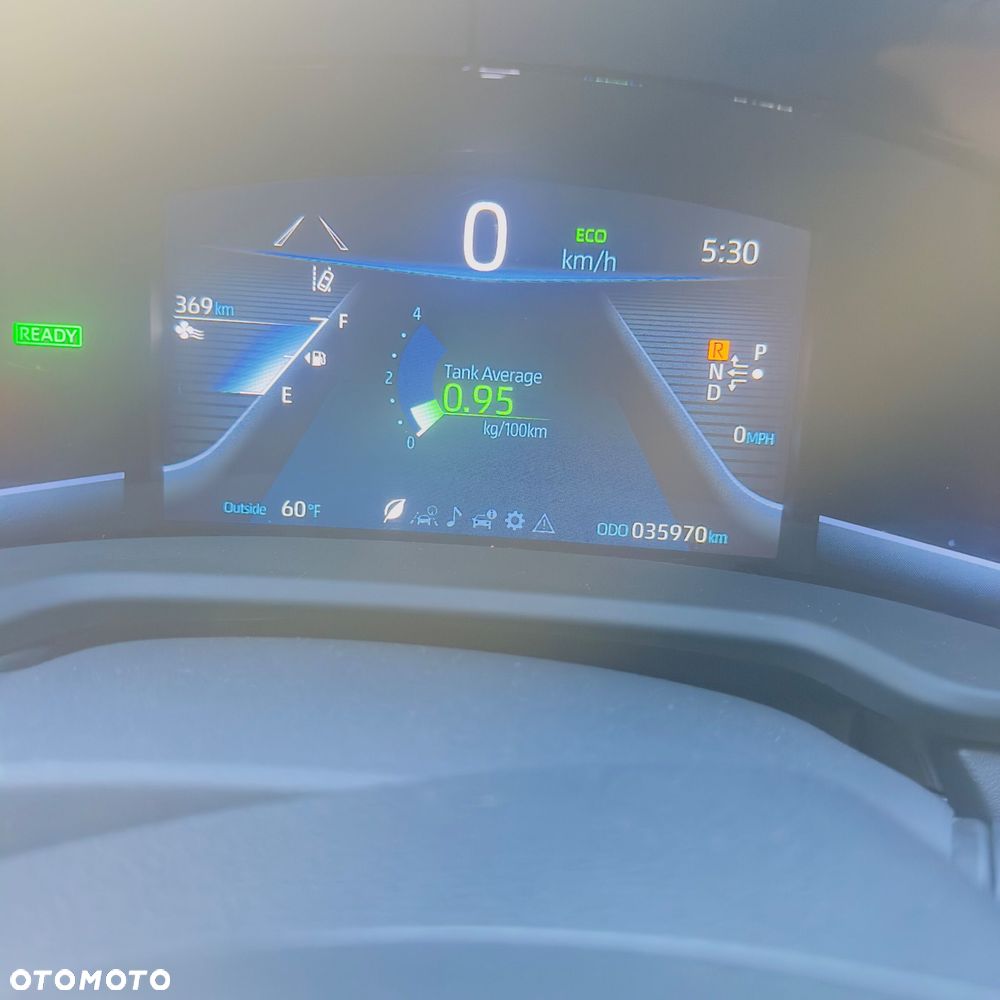 Toyota Mirai Executive - 21