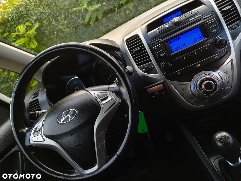 Hyundai ix20 - 24