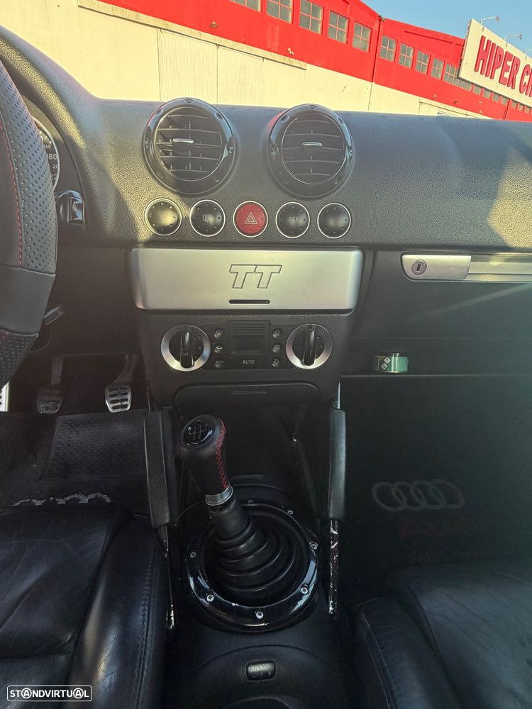 Audi TT Coupé 1.8 T - 8