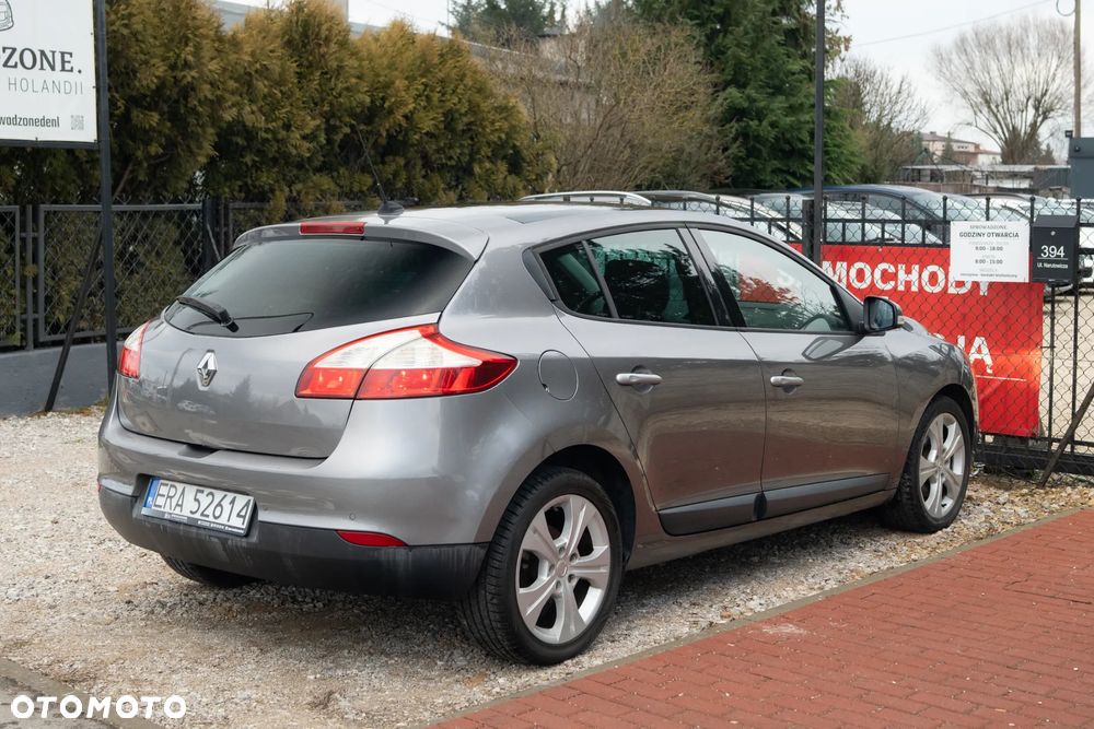 Renault Megane TCe 180 GT - 4