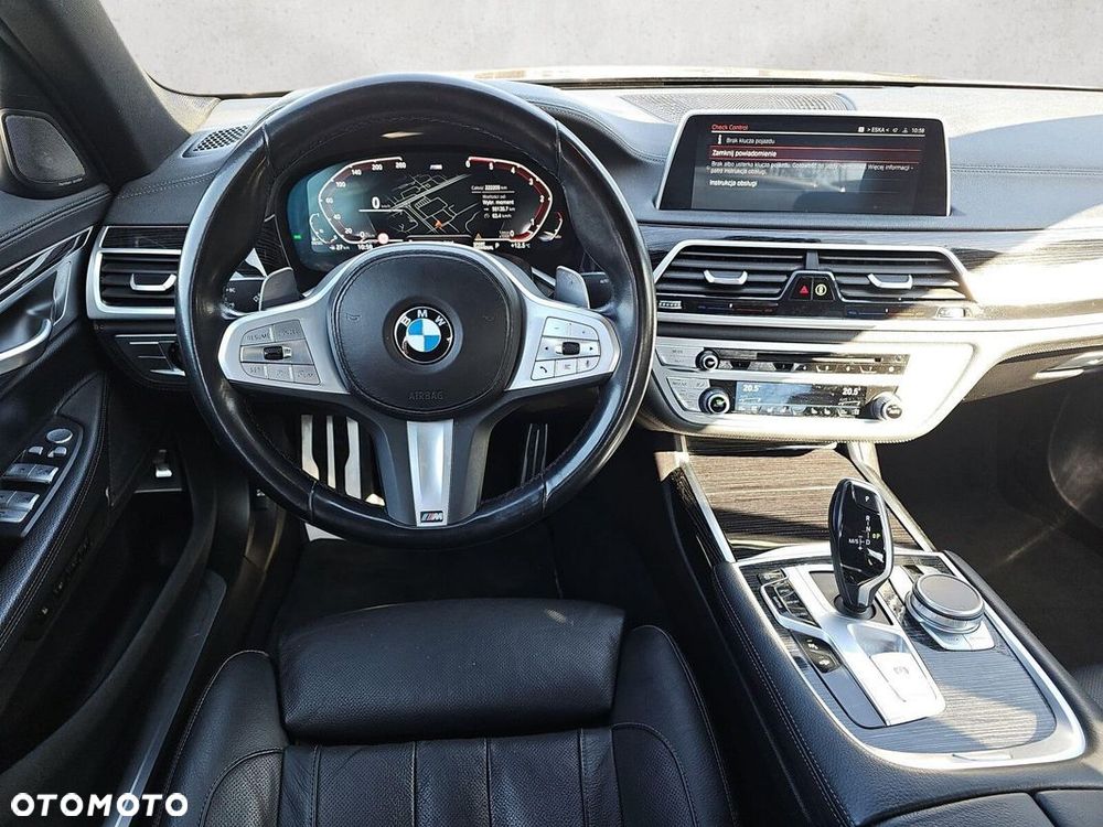 BMW Seria 7 - 12