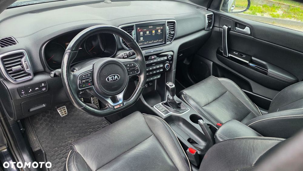 Kia Sportage 1.6 T-GDI AWD GT LINE - 11