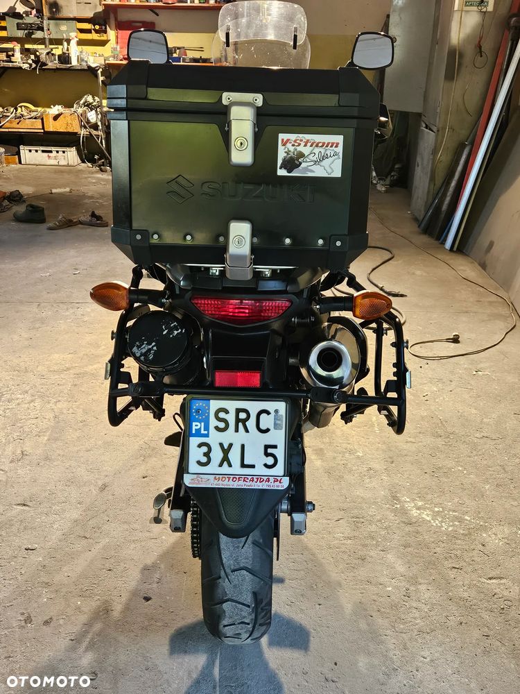 Suzuki V-STROM - 26