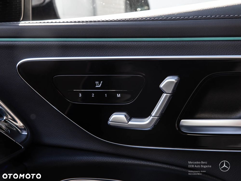 Mercedes-Benz Klasa E 220 d mHEV 4-Matic AMG 9G-Tronic - 9